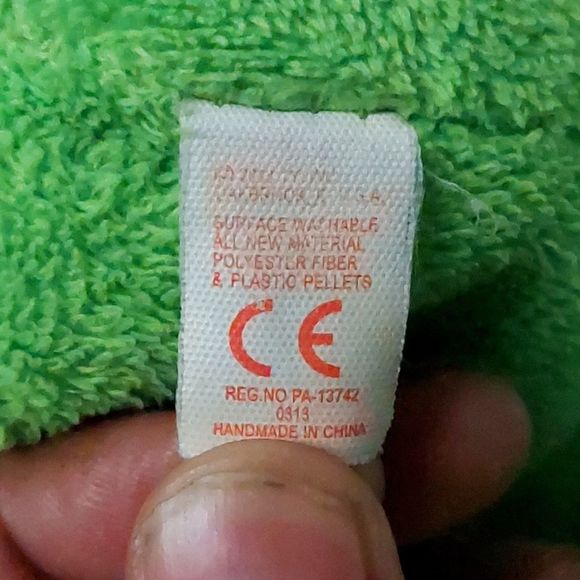 TY Disney Exclusive Kermit the Frog 16 Inch Plush - Picture 6 of 11